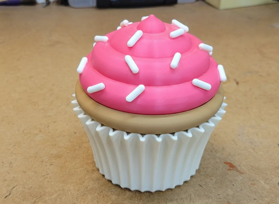Cup Cake Container - Two Part Storage