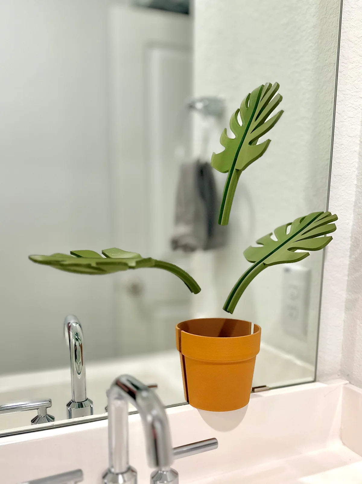 Leafix Mirror Monstera Bathroom Organizer (Mounts to the Mirror)