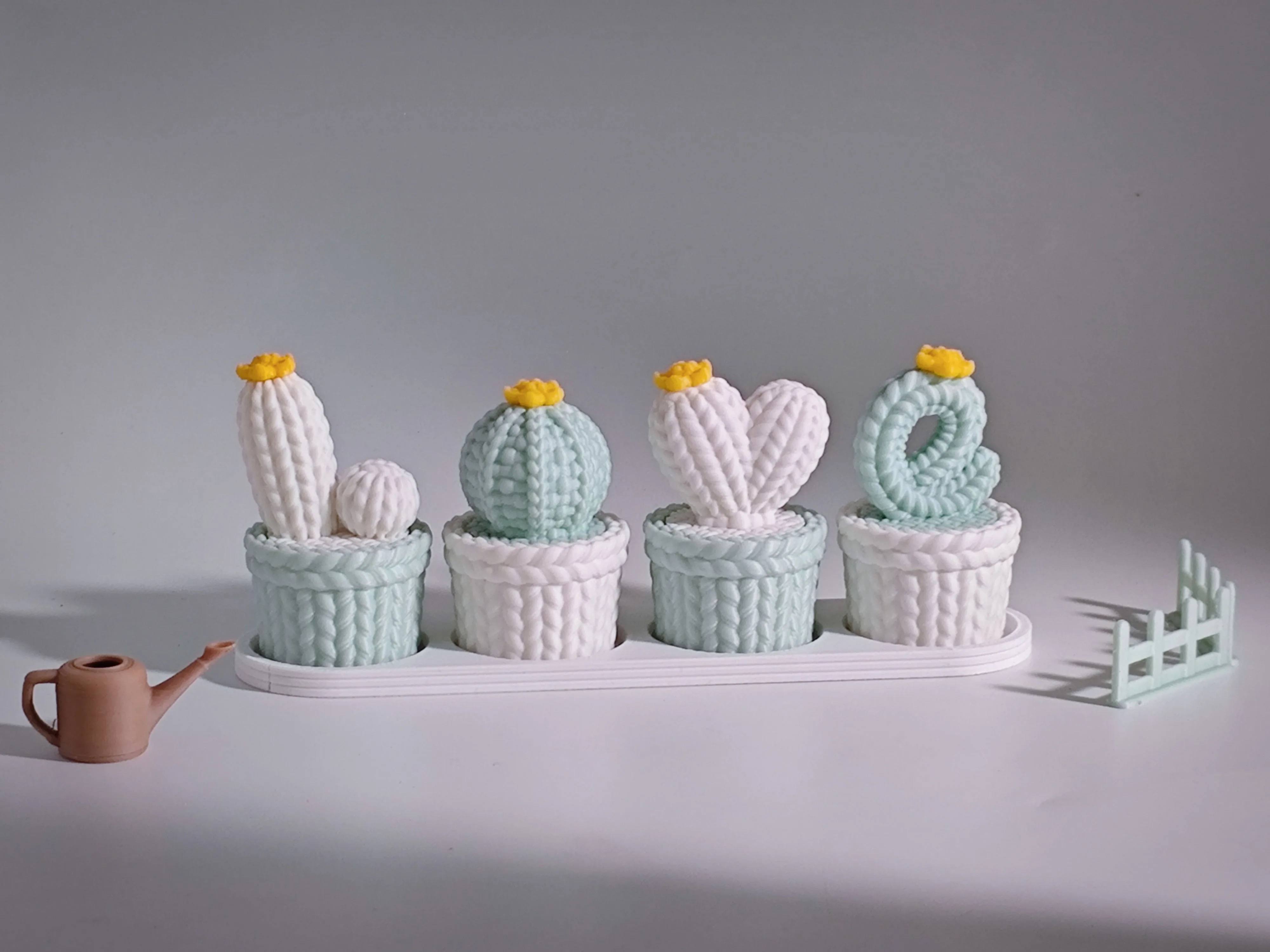 Love Knitted Cactus Décor Set (Threaded Design) – Valentine Gift Item