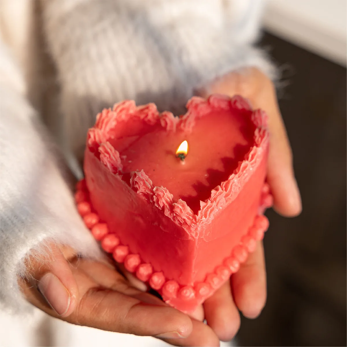 Scented Soy Wax Candle - Heart Cake